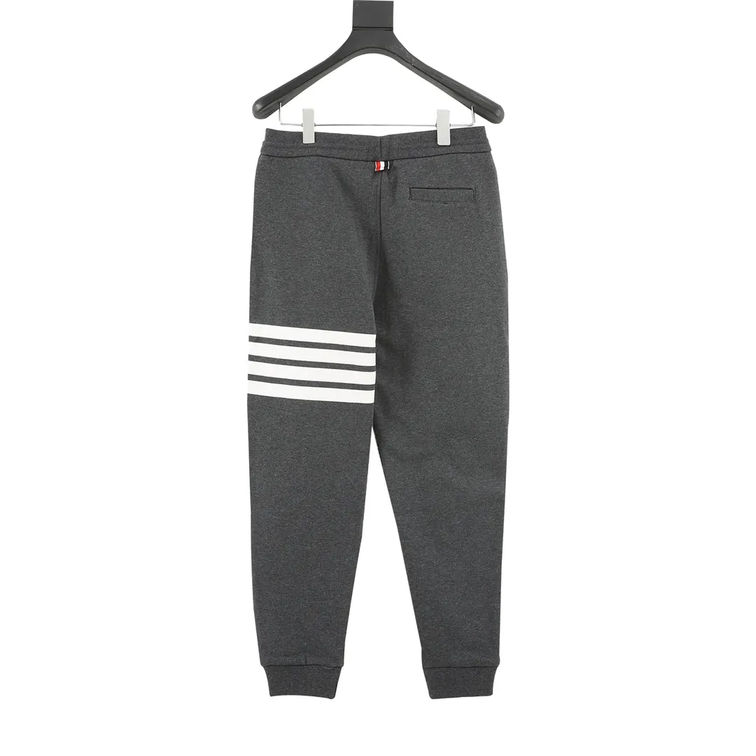 Thom Browne Classic # 32s 8s， ， 380g， 500kg（ 1000 ）。 Blue ， In Stock Red， 3000 。 19 ， ， Size ， ZP ， ， 。 Size： 1 -4